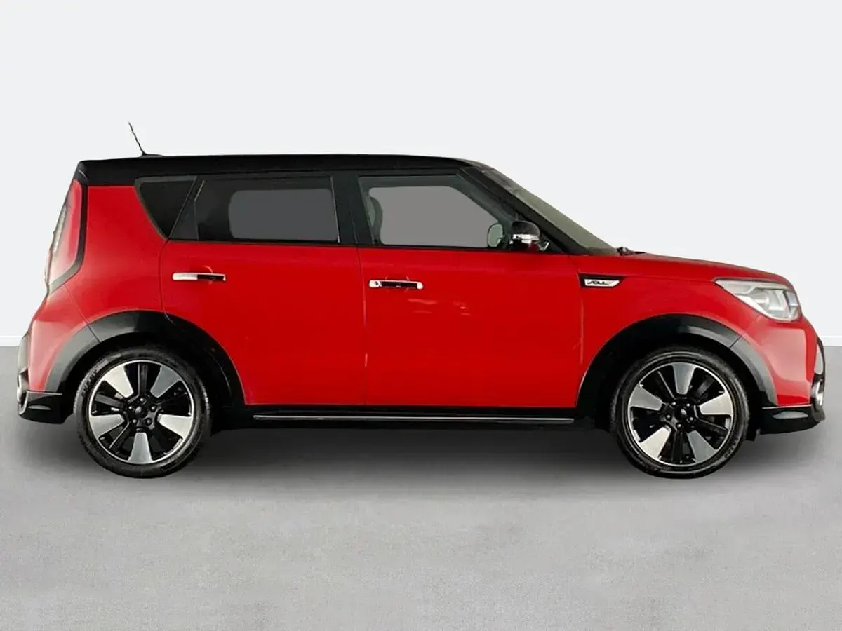 Used Kia Soul 126 HP (92 kW) 2014 Red SUV