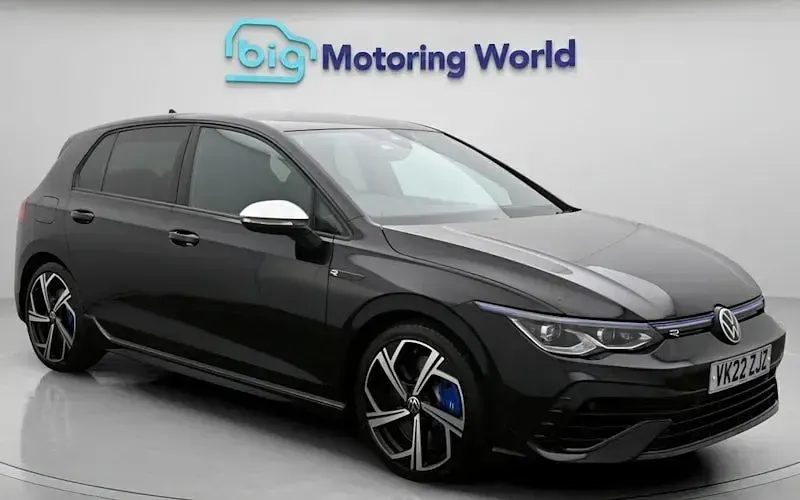Used VW Golf VIII R 320 HP (235 kW) 2022 Hatchback