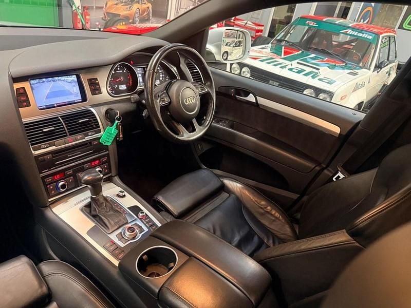 Used Audi Q7 S-line plus 2012 Silver SUV