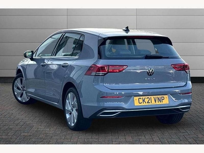 Used VW Golf VII Style 130 HP (95 kW) 2021 Grey Hatchback