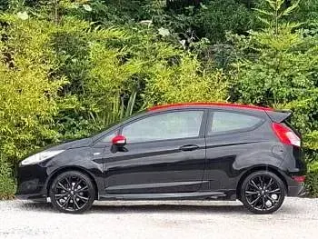 Used Ford Fiesta ST-Line 140 HP (102 kW) 2017 Black Hatchback