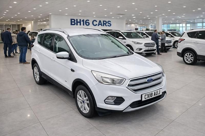 Used Ford Kuga Zetec 150 HP (110 kW) 2018 White SUV