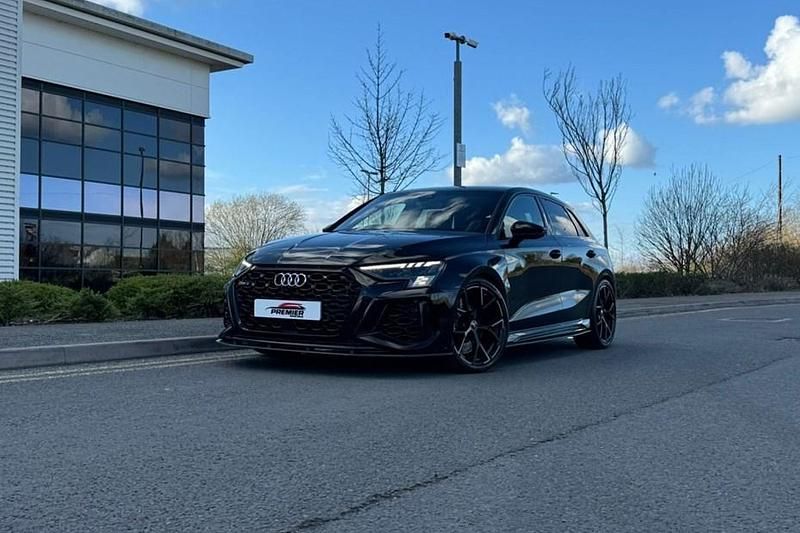 Used Audi RS3 Sportback Sport 400 HP (294 kW) 2021 Hatchback