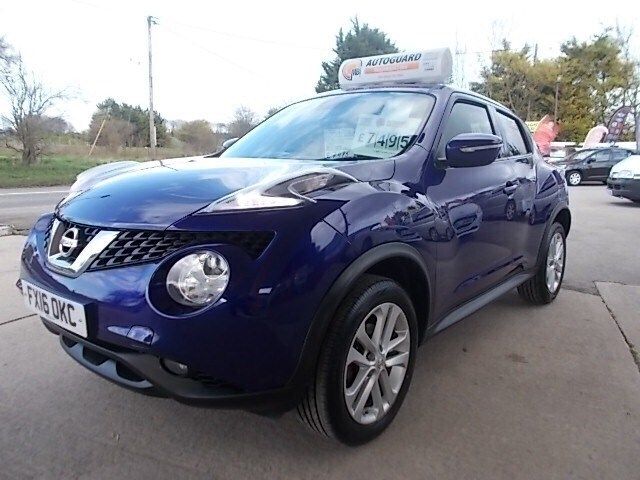 Blue Used 2016 Nissan Juke N-Connecta SUV | £6,995 (A bit pricey) - Image 1/4