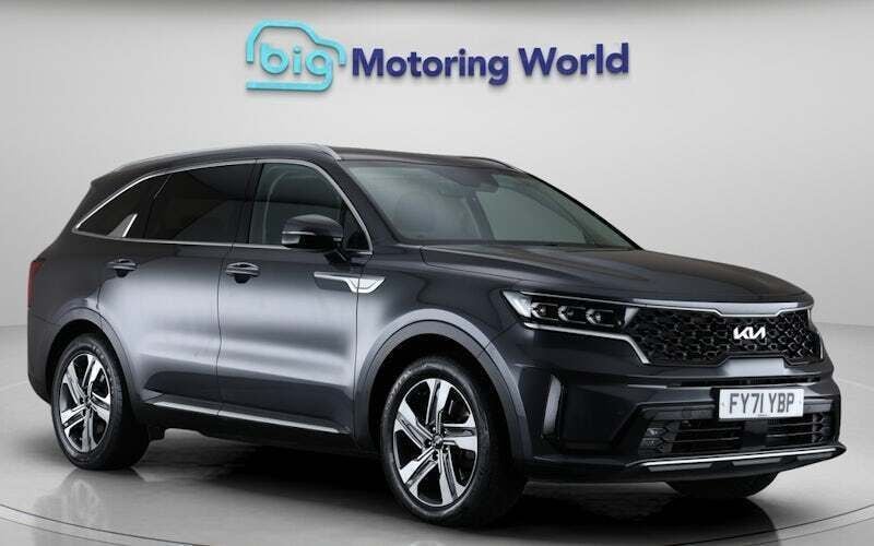Used 2022 Kia Sorento 3 SUV | £28,300 (Good price) - Image 1/4