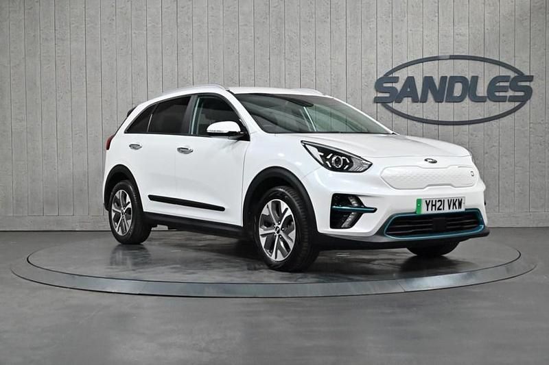 Used 2021 Kia e-Niro SUV | £12,999 (Good price) - Image 1/1
