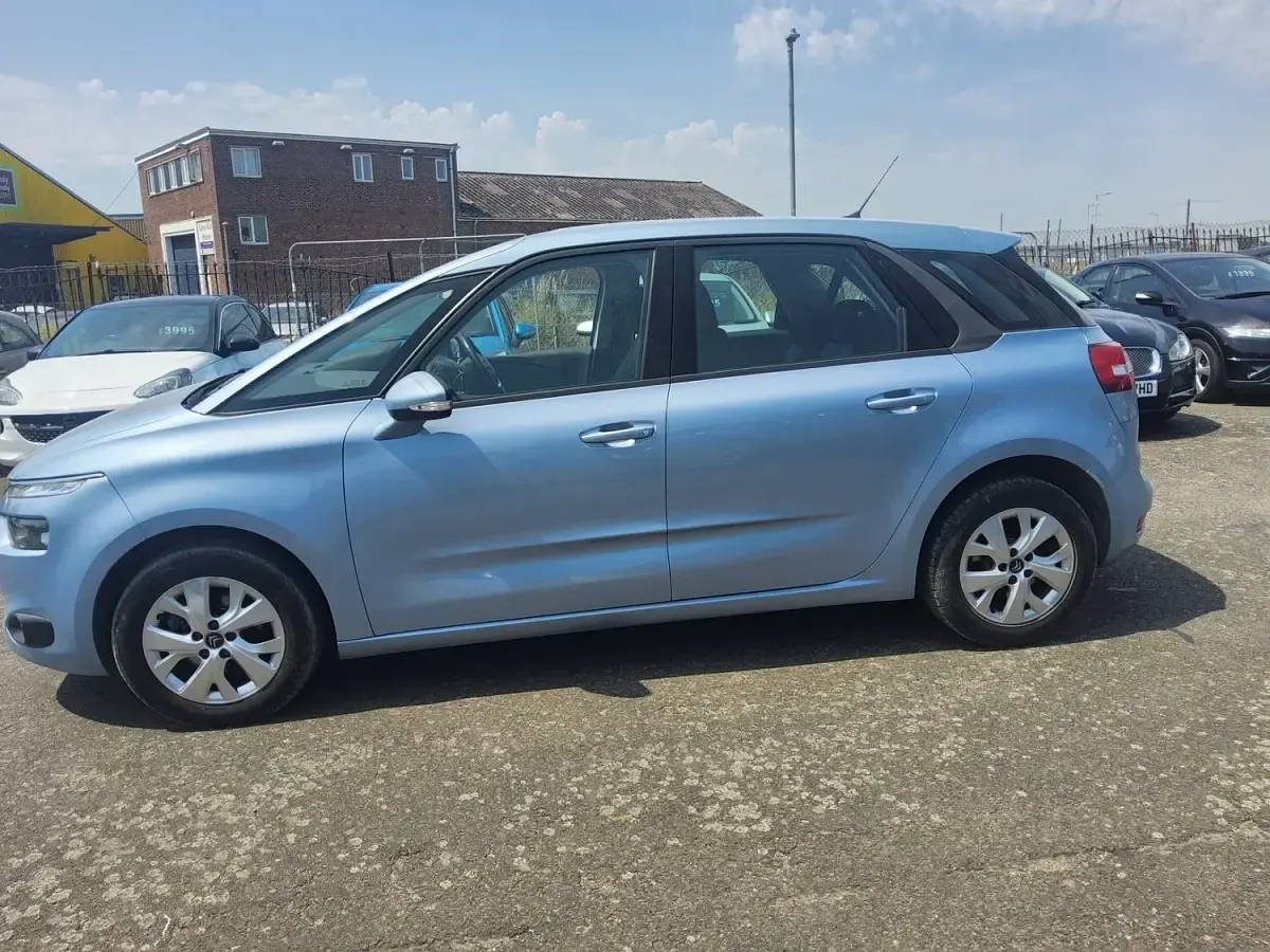 Used Citroën C4 Picasso VTR Sport 2015 Blue MPV