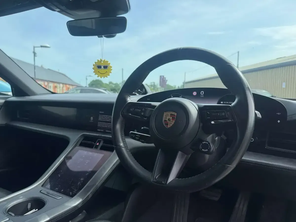 Used Porsche Taycan 419 kW (571 HP) 2020 Blue Sedan