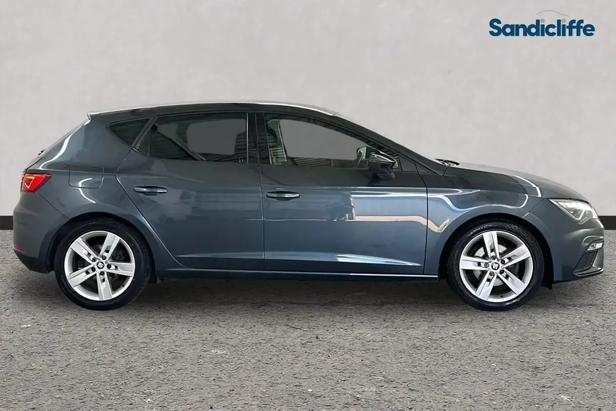 Used Seat Leon FR 131 HP (96 kW) 2020 Grey Hatchback