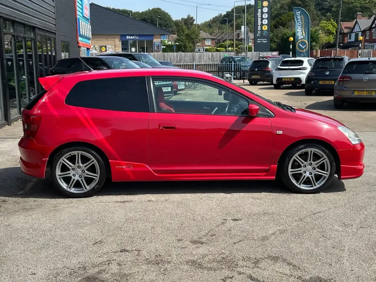 Begagnad Honda Civic Type R 2003 Röd Halvkombi