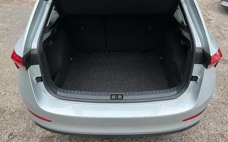 Gebraucht Skoda Scala SE 150 PS (110 kW) 2023 Silber Kleinwagen