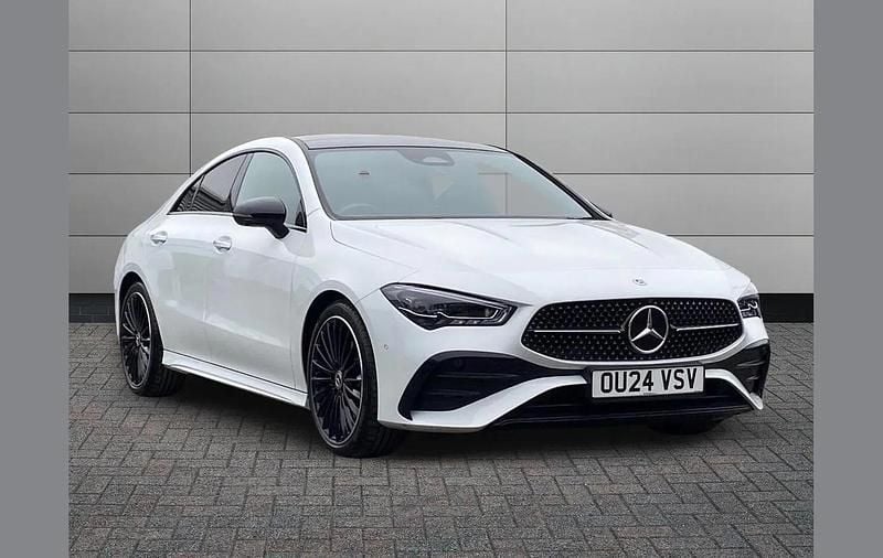 Used Mercedes CLA200 AMG Line Premium Plus 161 HP (118 kW) 2024 White Coupe