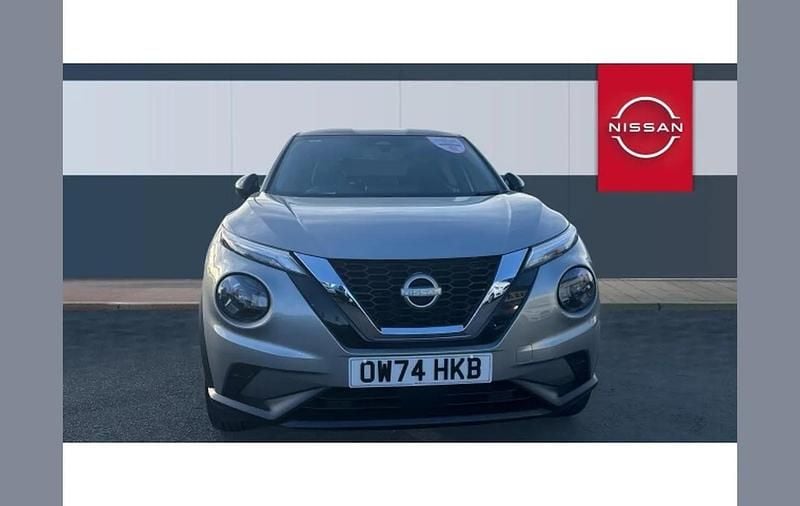 Used Nissan Juke N-Connecta 114 HP (83 kW) 2024 Silver SUV