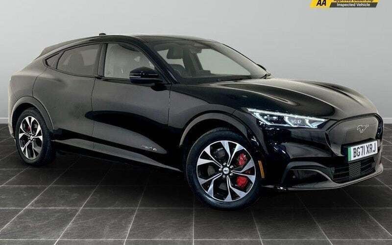 Black Used 2021 Ford Mustang Mach-E Standard Range SUV | £20,395 (Fair price) - Image 1/2