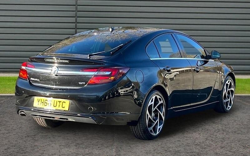 Used Vauxhall Insignia SRi 136 HP (100 kW) 2016 Hatchback