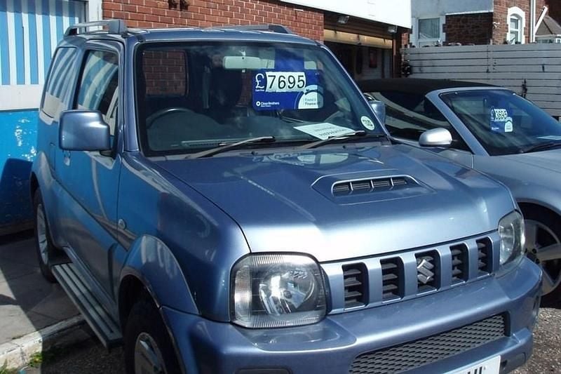Used Suzuki Jimny SZ4 85 HP (62 kW) 2013 Blue SUV