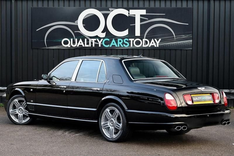 Used Bentley Arnage 500 HP (367 kW) 2010 Black Sedan