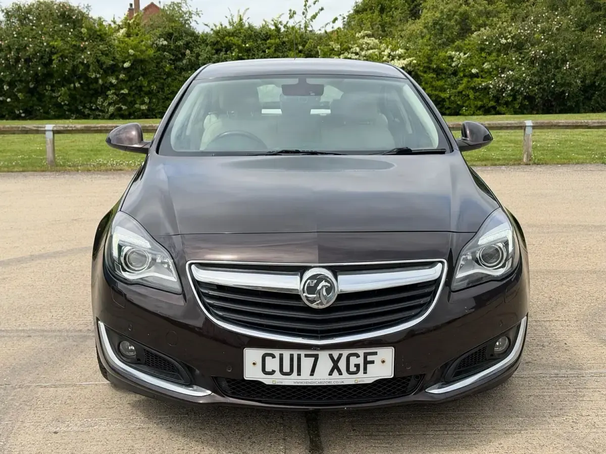Used Vauxhall Insignia Elite 136 HP (100 kW) 2017 Brown Hatchback