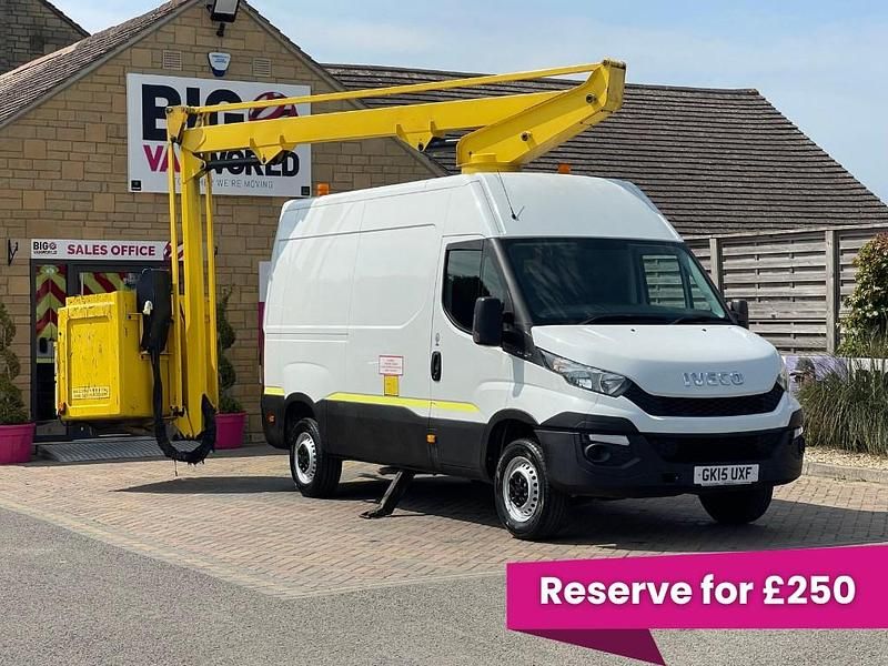 White Used 2015 Iveco Daily Van | £6,994 (Expensive) - Image 1/2