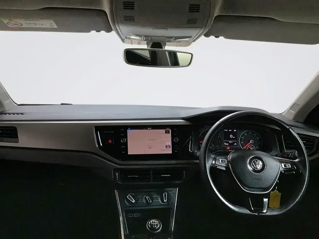 Usado VW Polo Edition 65 CV (47 kW) 2019 Negro Utilitario