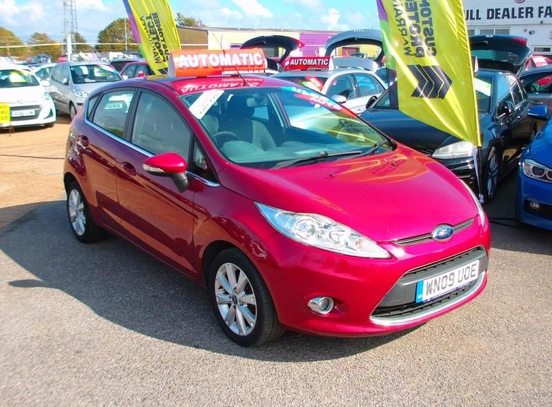Red Used 2009 Ford Fiesta Zetec Hatchback | £4,995 (A bit pricey) - Image 1/4