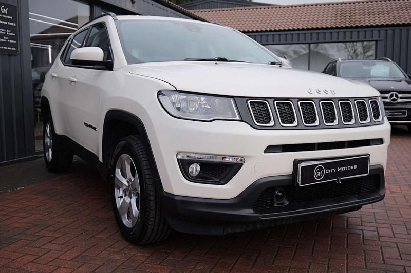 Used Jeep Compass Longitude 170 HP (125 kW) 2021 White SUV