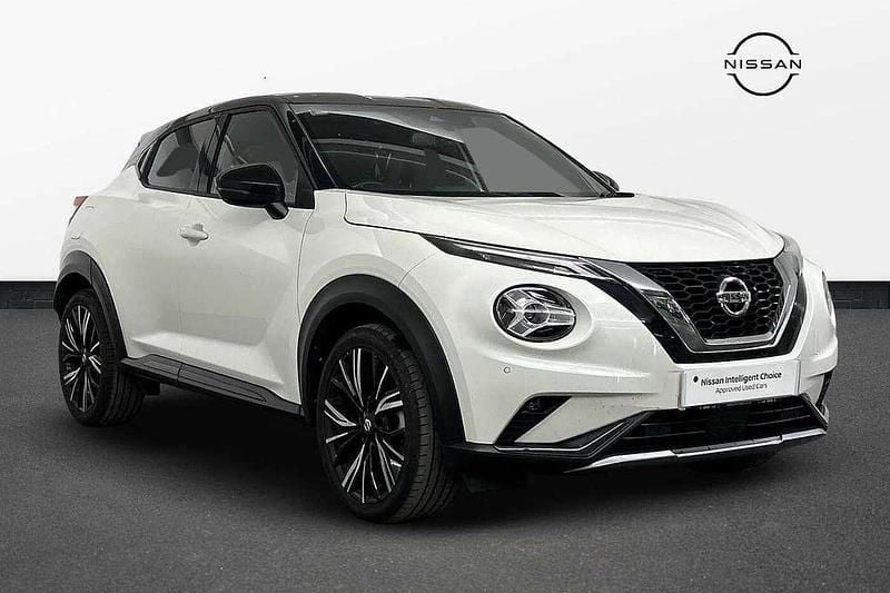 White Used 2022 Nissan Juke Tekna+ SUV | £17,500 (Fair price) - Image 1/4