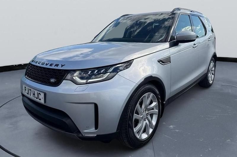 Used 2017 Land Rover Discovery 5 SE SUV | £17,495 (Super price) - Image 1/1