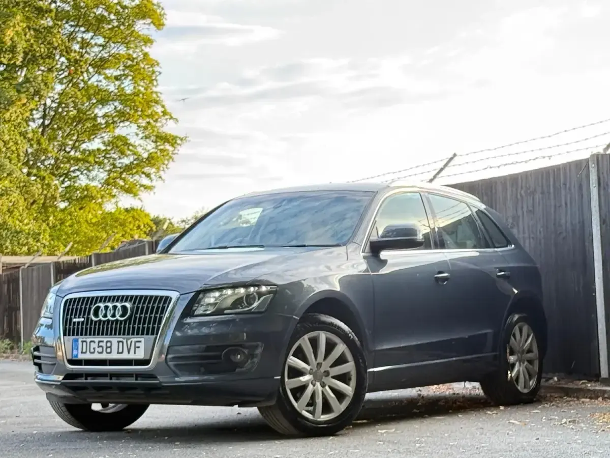 Used Audi Q5 Premium 2009 Grey SUV