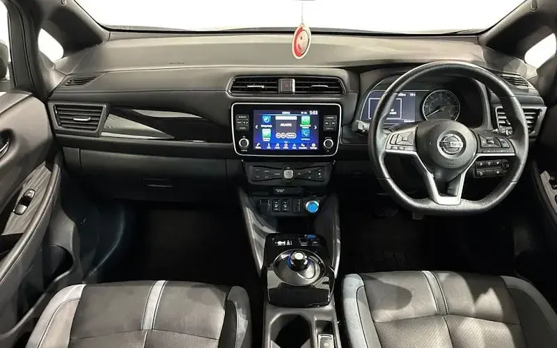 Used Nissan Leaf Tekna 110 kW (150 HP) 2021 Grey Hatchback