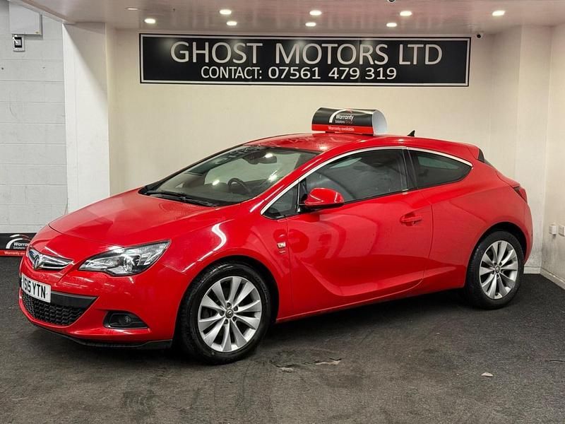 Used Vauxhall Astra GTC SRi 165 HP (121 kW) 2015 Red Hatchback