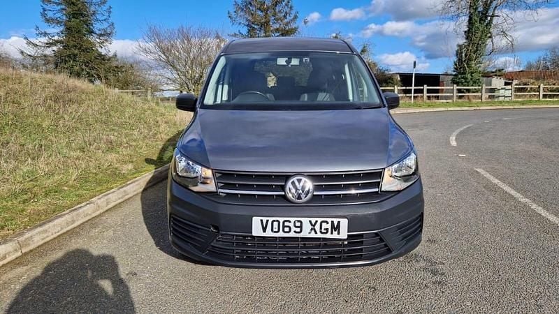 Used VW Caddy Maxi S 102 HP (75 kW) 2019 Grey MPV