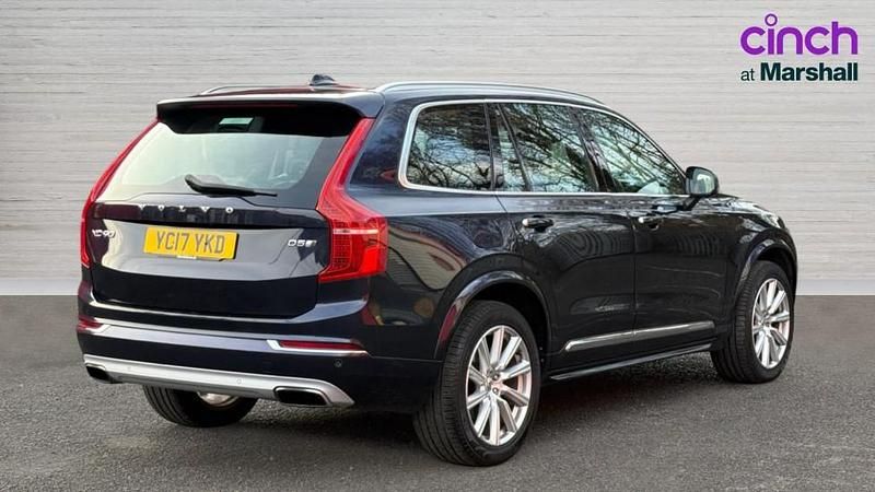 Usado Volvo XC90 Inscription 235 HP (172 kW) 2017 Azul SUV