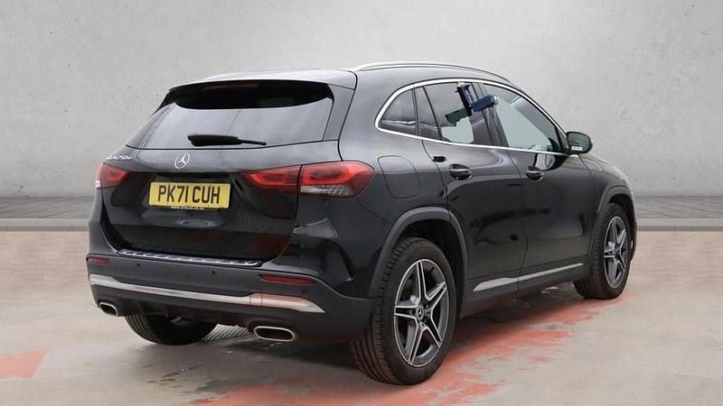 Used Mercedes GLA250 Exclusive 218 HP (160 kW) 2021 Black SUV