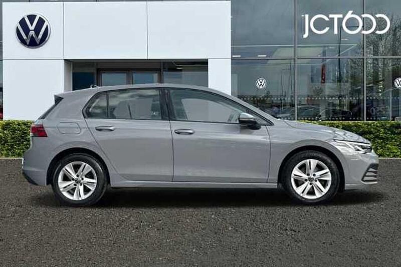 Used VW Golf VIII Life 110 HP (80 kW) 2021 Grey Hatchback