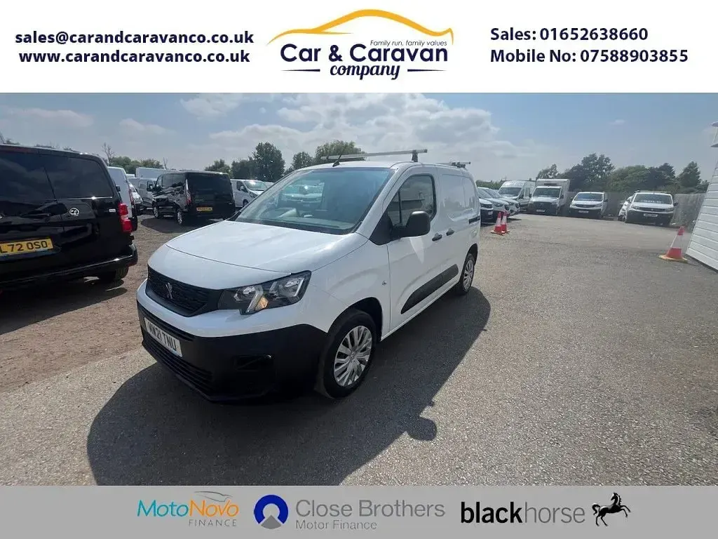 Used Peugeot Partner 2021 White MPV