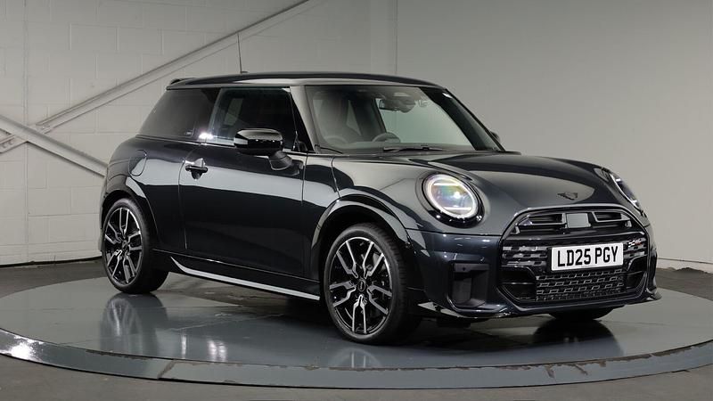 Grey Used 2025 Mini Cooper S Hatch Hatchback | £30,000 (Expensive) - Image 1/4