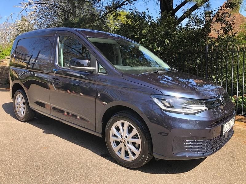 Starlight blue Used 2024 VW Caddy Pro MPV | £26,495 (Good price) - Image 1/4