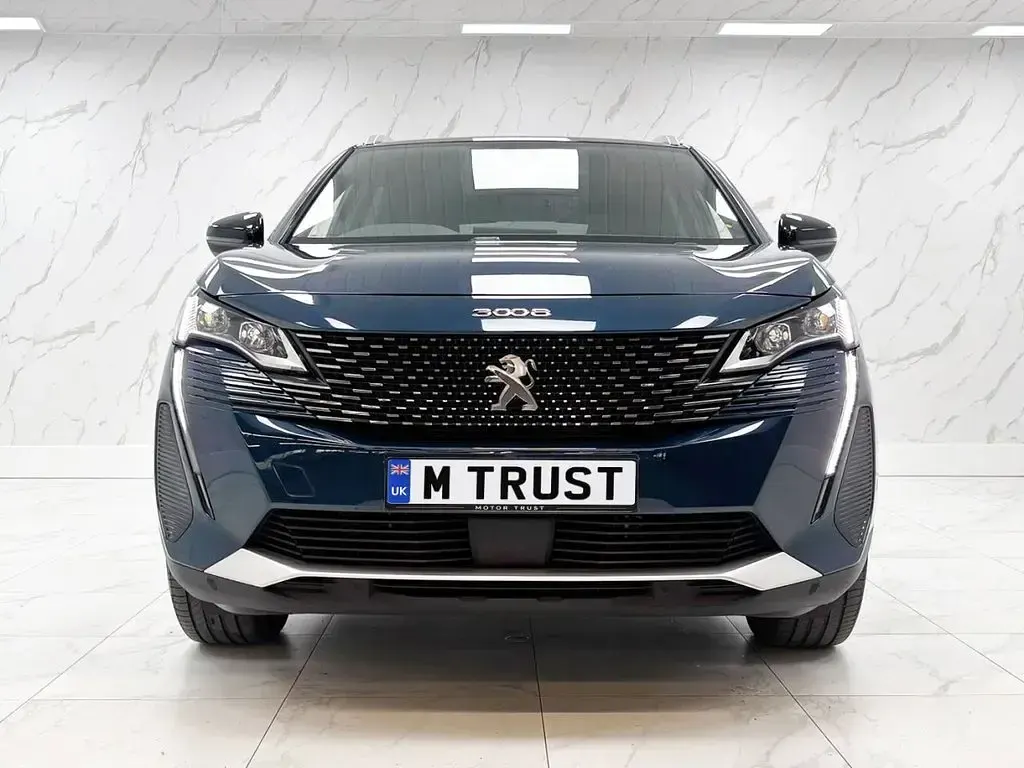 Used Peugeot 3008 GTi 136 HP (100 kW) 2024 Blue SUV