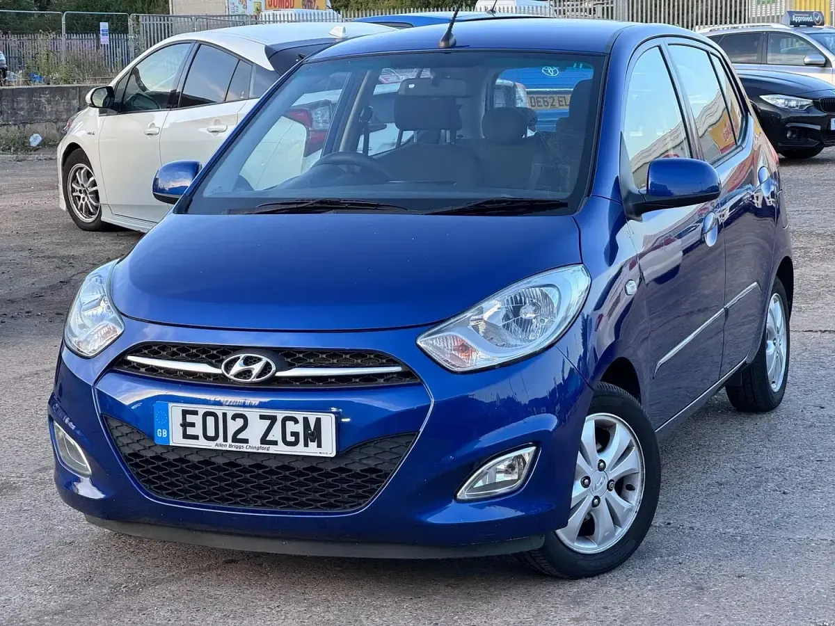 Used Hyundai i10 Active 86 HP (63 kW) 2012 Blue Hatchback