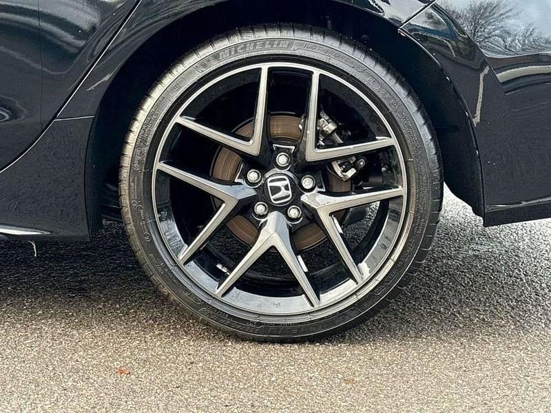 Używany Honda Civic Advance 184 KM (135 kW) 2023 Czarny Hatchback