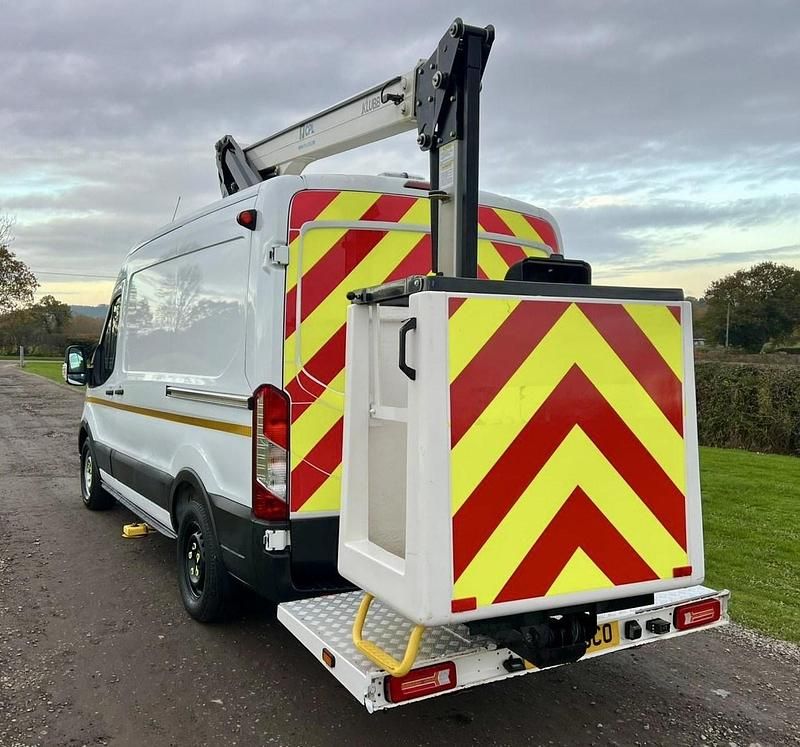 Used Ford Transit Trend 2022 White Van