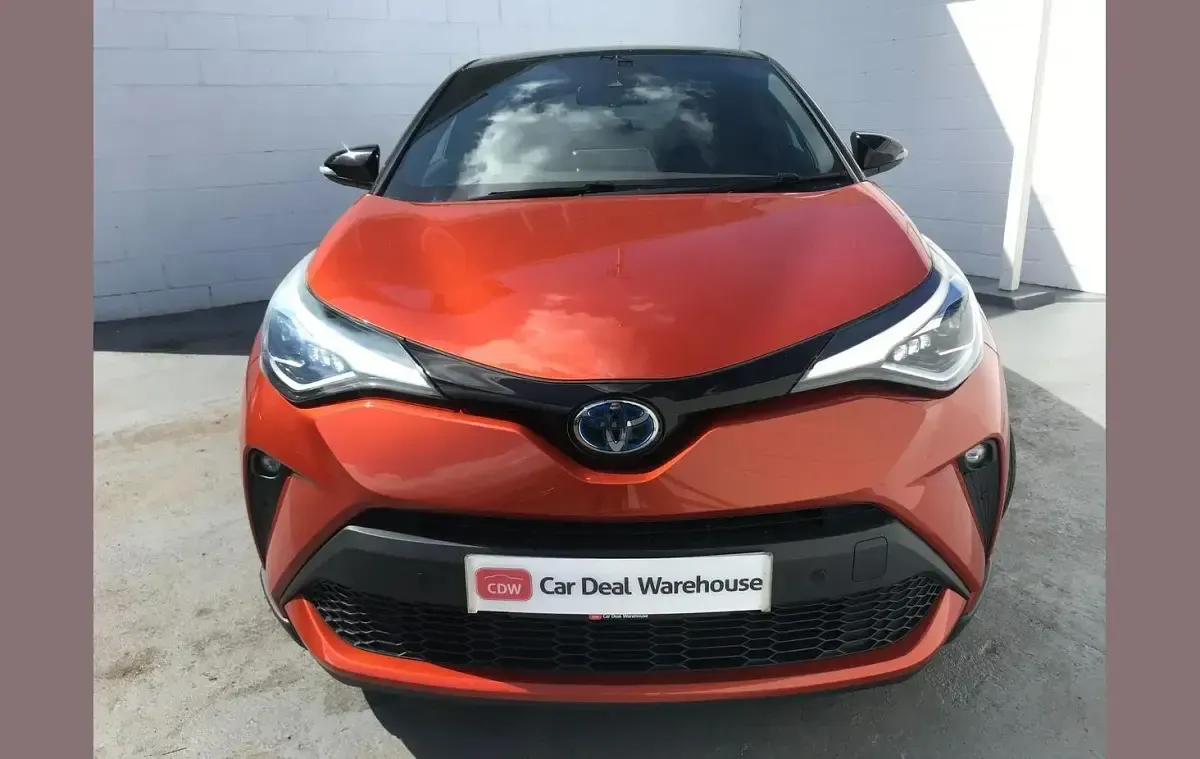 Used Toyota C-HR Edition 184 HP (135 kW) 2020 Orange SUV