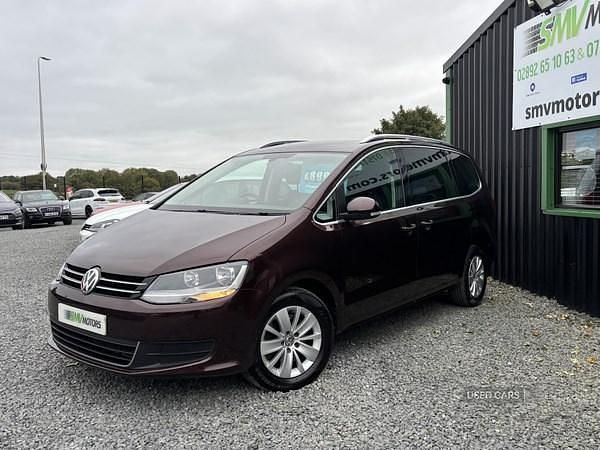Used VW Sharan SE 150 HP (110 kW) 2017 Red MPV
