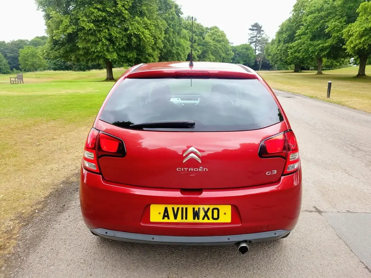 Used Citroën C3 2011 Red Hatchback