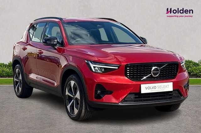 Used Volvo XC40 Plus 194 HP (142 kW) 2025 SUV