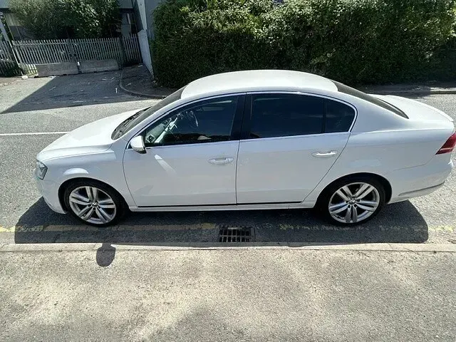 Used VW Passat R-line 105 HP (77 kW) 2014 White Sedan