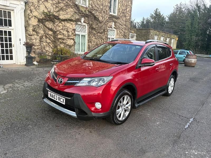 Red Used 2013 Toyota RAV4 Estate | £4,999 (Fair price) - Image 1/4