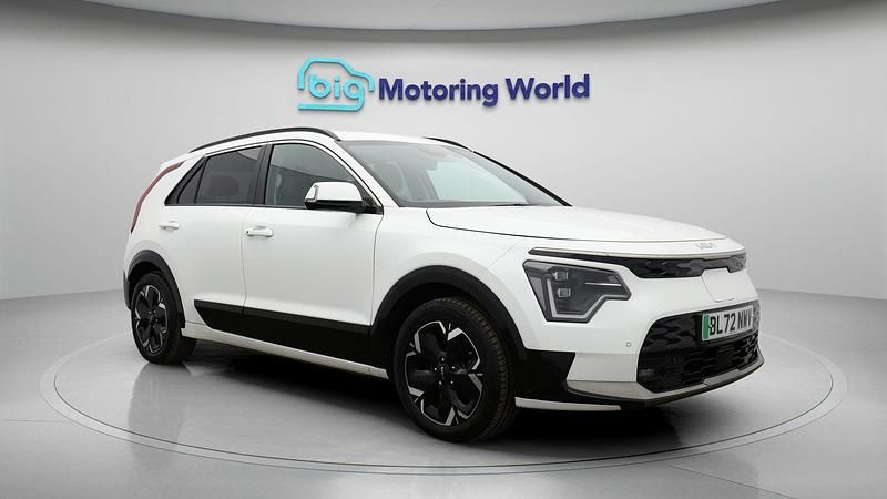 Used Kia e-Niro 147 kW (201 HP) 2023 SUV