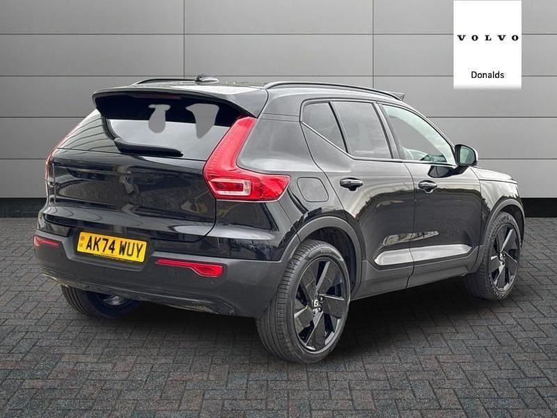 Usado Volvo XC40 Plus 194 CV (142 kW) 2024 Negro SUV